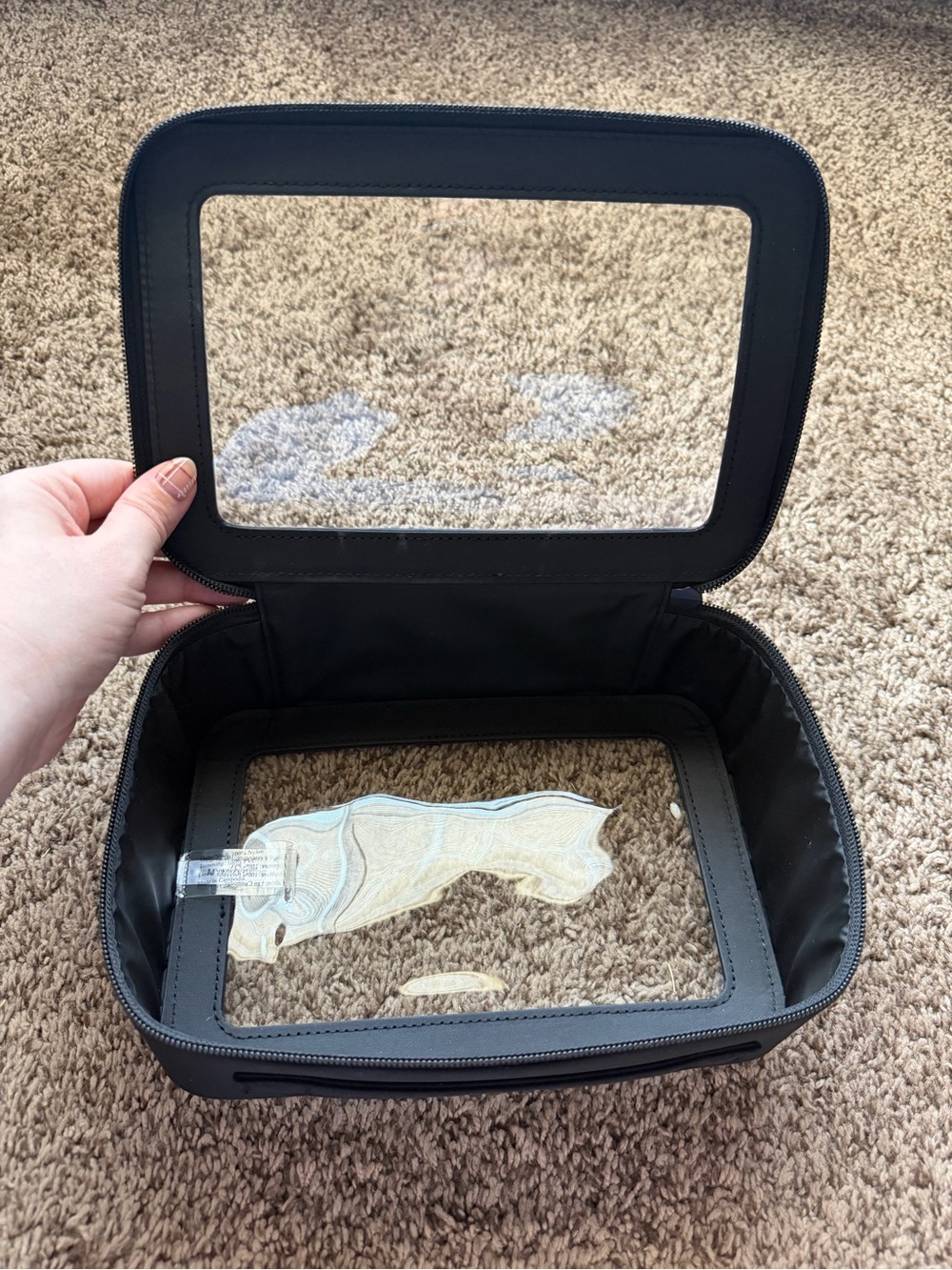 BEIS In Flight Cosmetic Set - Picture 3 of 10